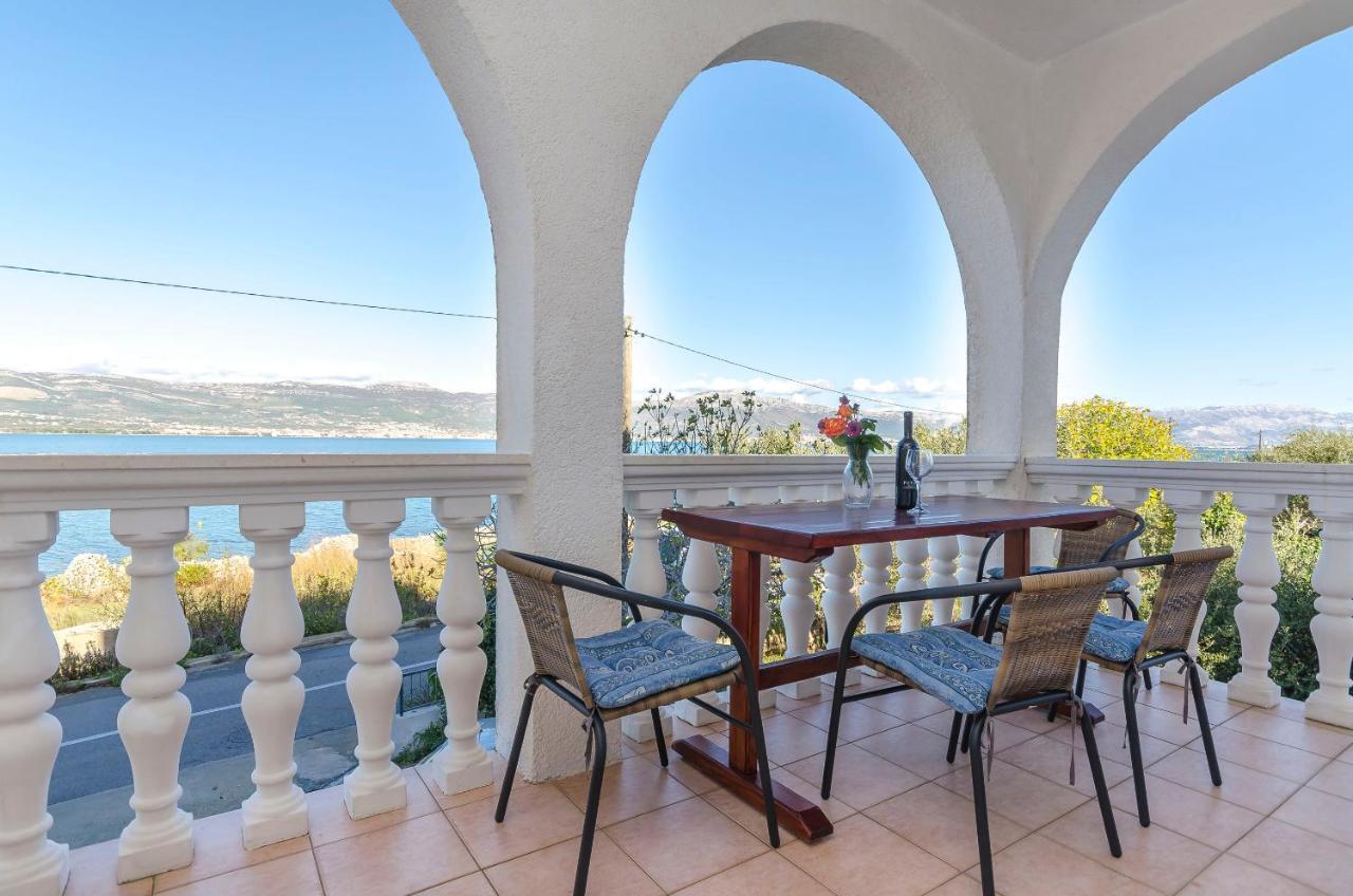Apartments Tomislav Trogir Exterior photo